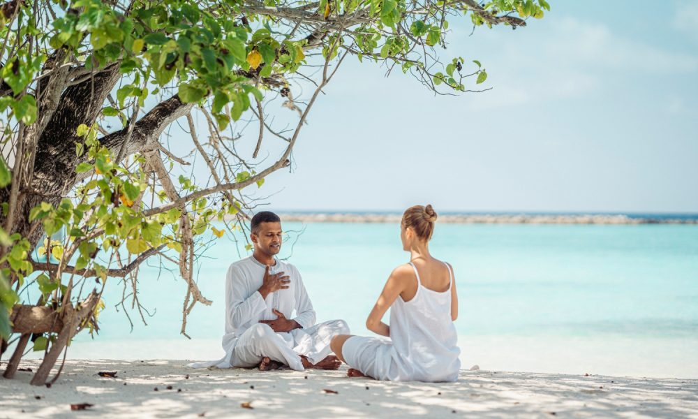 Four Seasons Landaa Giraavaru highlights holistic wellness with Panchakarma at AyurMa
